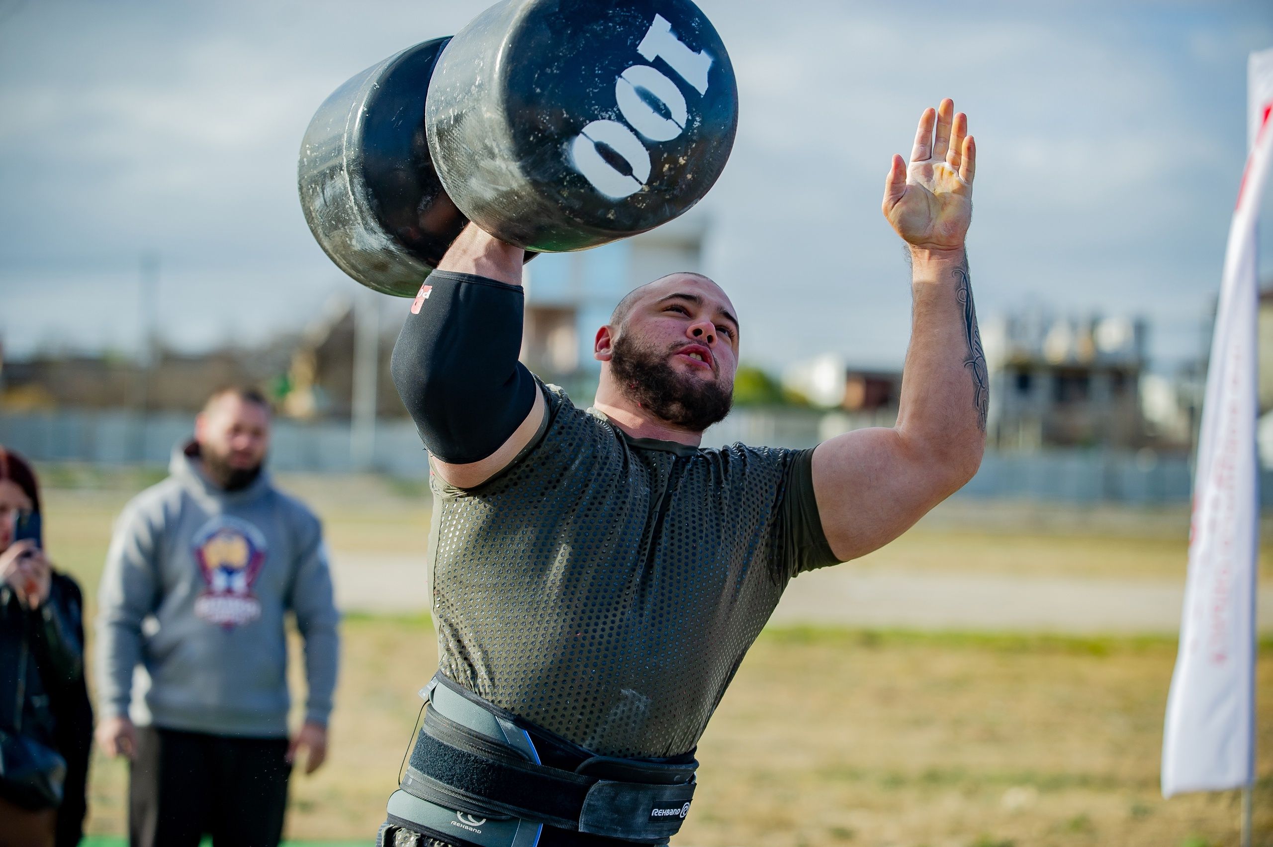 Strong man total